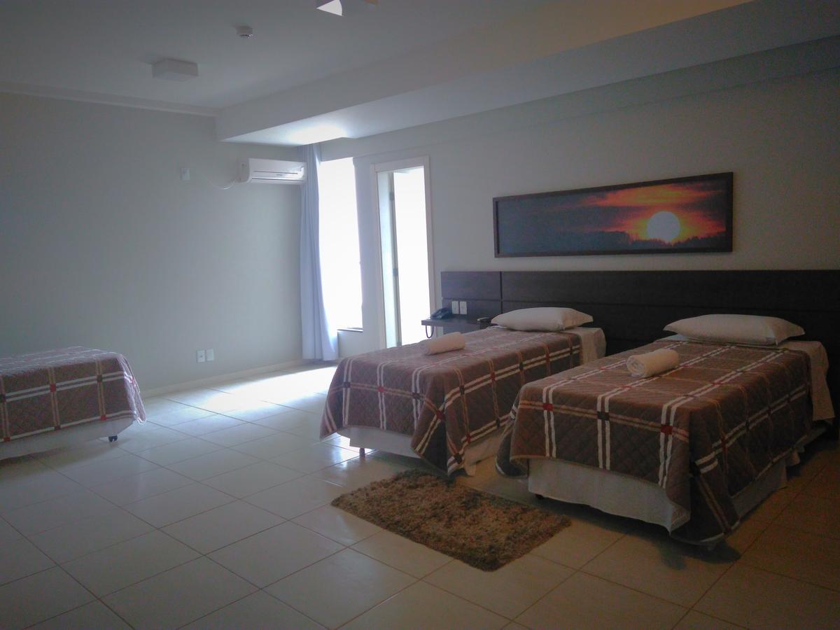 Hotel Colibris Lontras Экстерьер фото